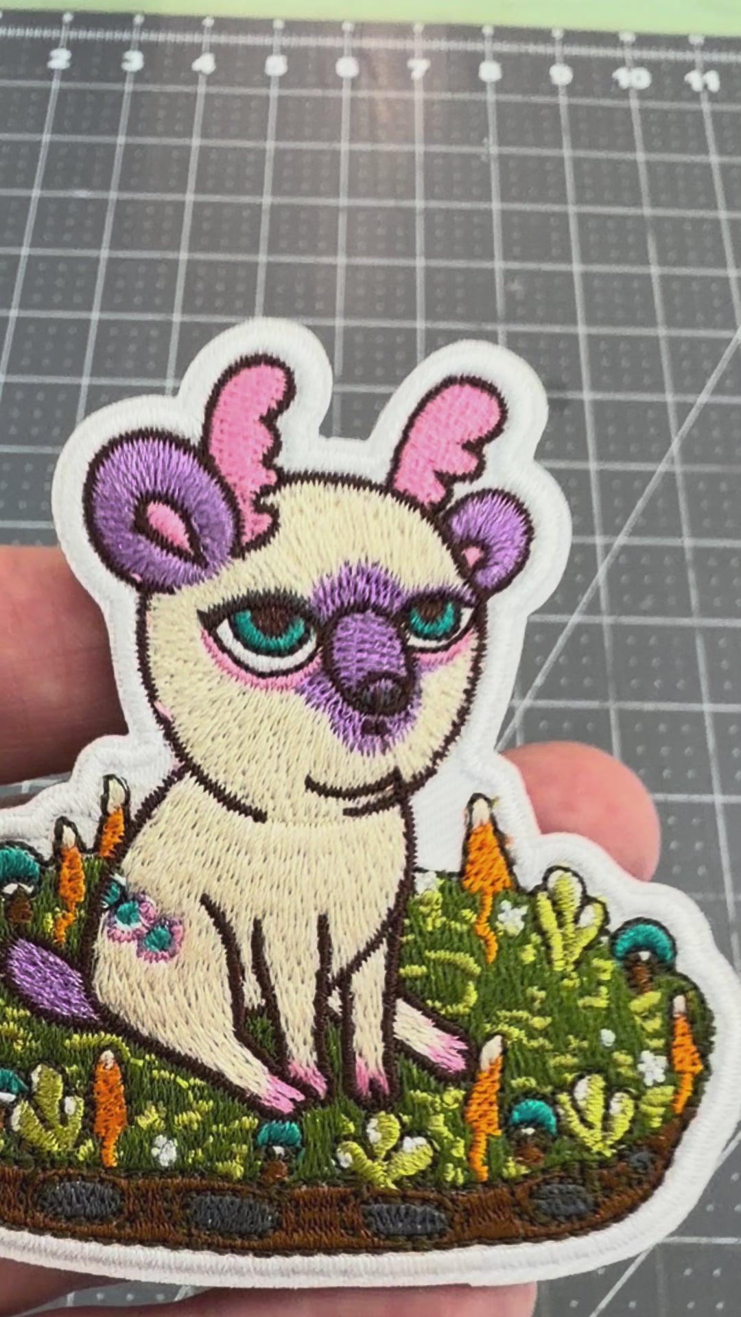 Lilac Point Siamese Deer embroidered patch
